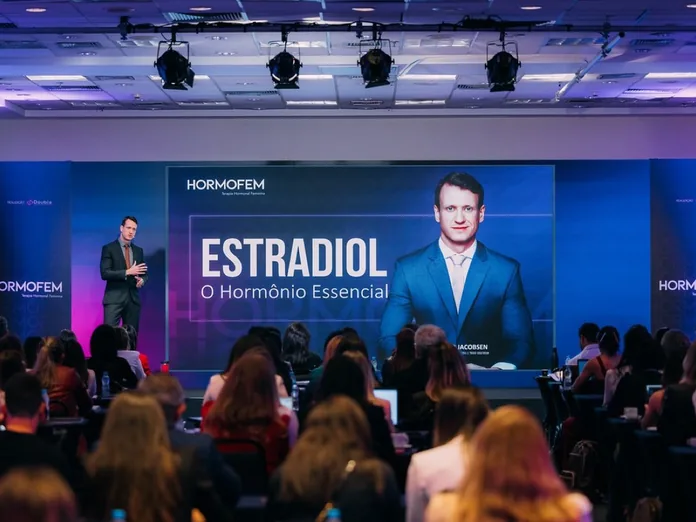 Plateia da imersão presencial do HORMOFEM